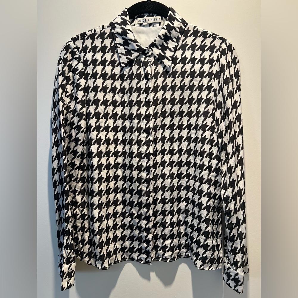 Alice + Olivia Monochrome Houndstooth Blouse
